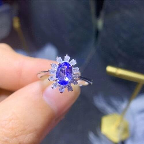 New natural tanzanite 925 silver womens ring, simple and generous, a gift for girls