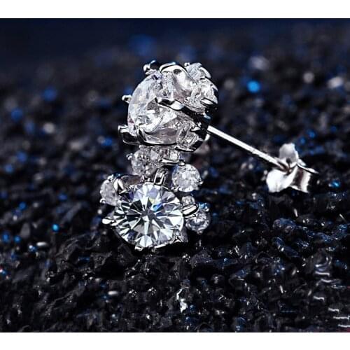 Dainty Bride Flower Small Stud Earrings Trendy Female White Crystal Stone Earrings Charm Silver Color Wedding Earrings For Women