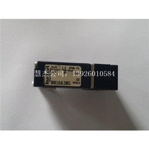 NJK10866 Mythic 18 3-Way Valve