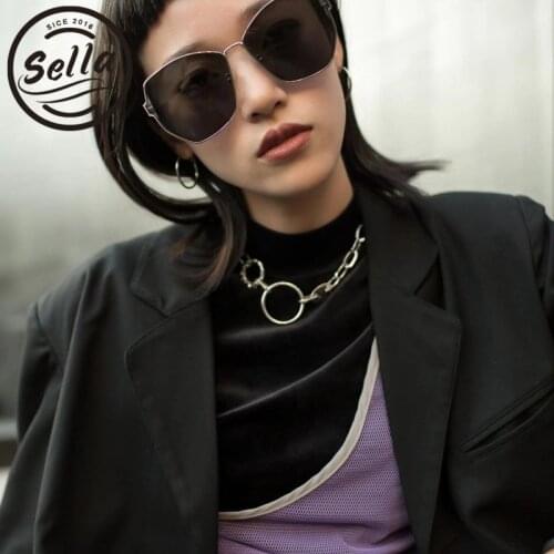 Sella New Fashion Oversized Square Sunglasses Men Women Transparent Tint Lens Yellow Pink Glasses Alloy Frame Street Stylish