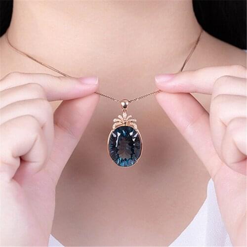 Charming Dark Blue Topaz Coconut Tree Pendant Necklace Women Jewelry Trendy Silver Plated Necklace Choker Accessories Lady Gift