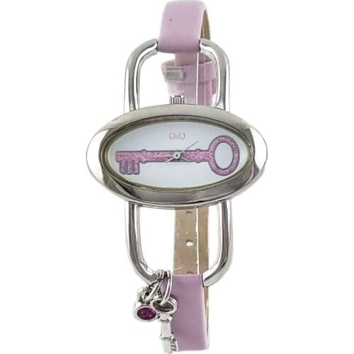 Q & Q by Citizen woman Japan Moviment