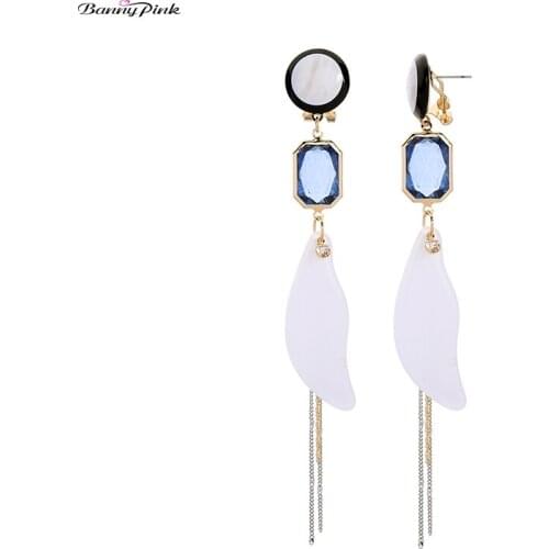 Banny Pink Long Metal Chain Tassel Stud Earrings For Women Beach Geometric Statement Long Fringe Earrings Resin Feather Earrings