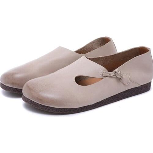 "Women 's simple round head leather shoes with flat casual and comfortable ms Mary Jane shoes professional soft leather shoes