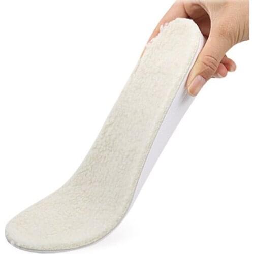 1 Pair Winter Unisex Imitation Wool PU Keeps Warm Invisible Can Cut Sports And Leisure Insoles