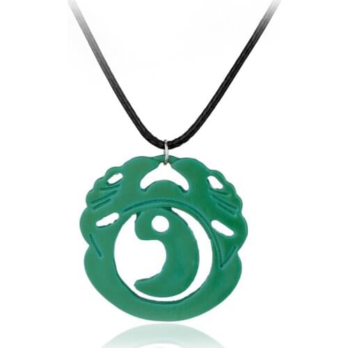 Free Shipping Fashion Jewelry Lara Croft Necklace Pendant Tomb Raider Unisex Necklace Christmas Presents