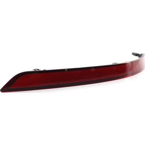 Right Side Red Rear Bumper Cover Reflector Light Lens Fit for Audi Q3 2019