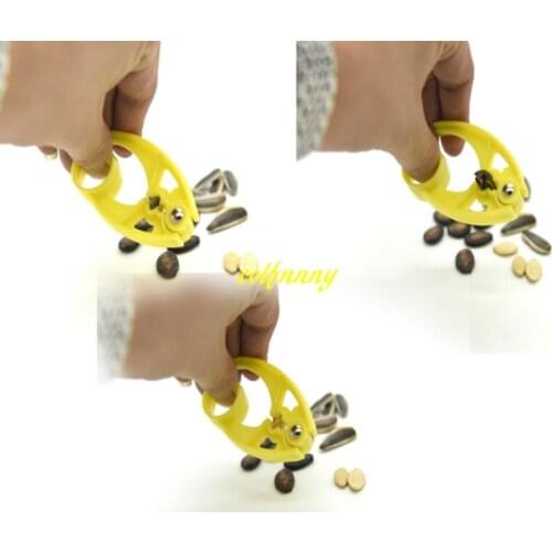 200pcs/lot FAST Nuts Shell Seeds Peeling Clamp Pliers Wipe Melon Seeds Off Tool Sunflower Seeds Peeler