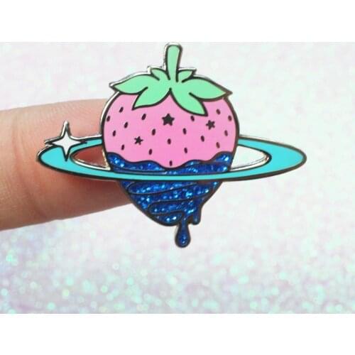 Kawaii Star Dipped Berry Hard Enamel Pin Fashion Pastel Plant Badge Cartoon Fruit Pink Strawberry Brooch Jewelry Unique Gift