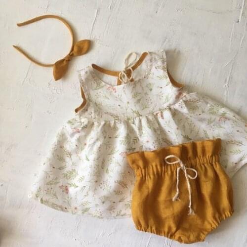 Newborn Baby Girls Shorts Set, Floral Sleeveless Tank Tops + Solid Ruffle Shorts 2Pcs Outfits
