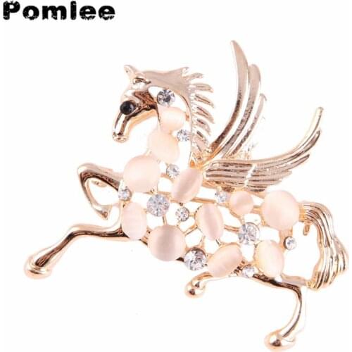 Pomlee White Cat Eye Flying Horse Brooches for Women Pearl Animal Pins Fashion Winter Insect Accessories Good Gift