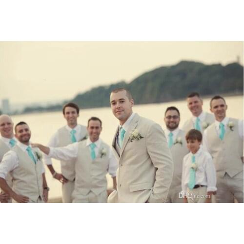Beige Tuxedos For Wedding Beach Fast Shipping Men Slim Fit Suits Grooms Groomsmen Three Pieces Plus Size Tuxedos