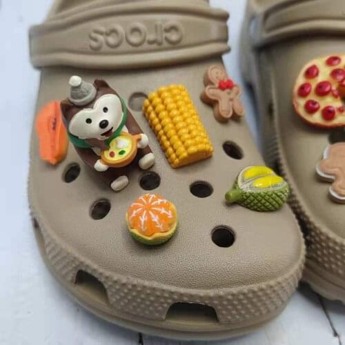 Decorative Buckle Croc Charms Designer Bundle Lovely Hamberger and Fruit Accessories Croc CharmsCute Stereoscopic Shiba Dog