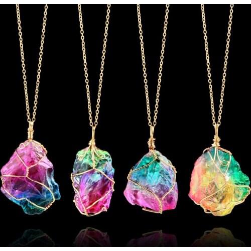 Natural Stone Rainbow Crystal Chakra Rock Necklace Golden Plated Quartz Pendant Chain Necklace Gift For Lover Friends