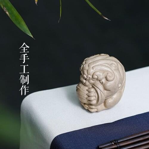 Yixing purple sand tea pets play with furnishing articles in plutus Pi lion masters all hand play tea tea set fortunes