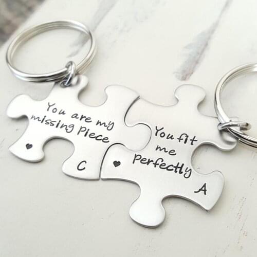 CUSTOM SET PIECES JEWELRY PUZZLE KEYCHAIN PERSONALIZED NAME DATE COUPLES ANNIVERSARY KEY CHAIN ENGRAVED GIFTS