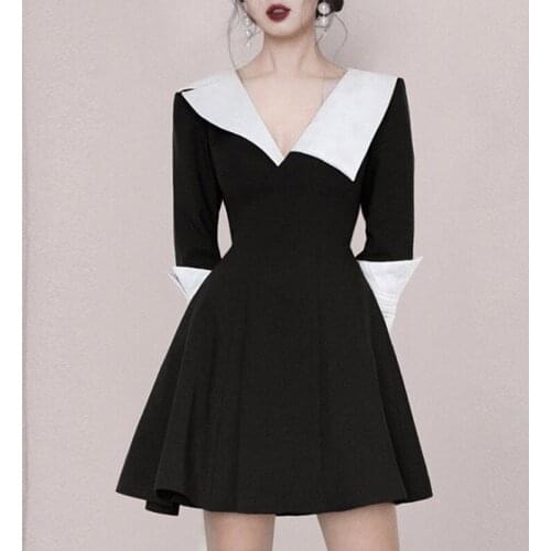 JSXDHK High Quality Runway Designer Women Pleated Dress Summer Fashion V Neck Black White Patchwork Long Sleeve Bodycon Dresses