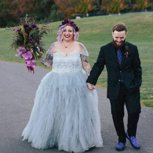 Elegant Wedding Dresses Off Shoulder Applique Tulle Garden Bridal Gown Plus Size Puffy Prom Party Dress Robe de Mariee Plus Size