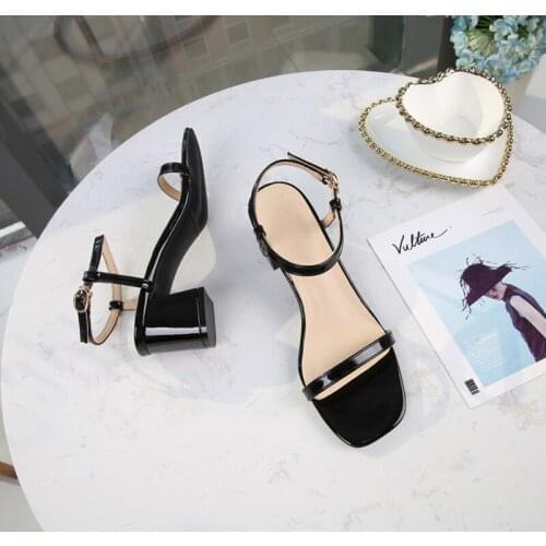 New Summer Elegant Low Heel Square Toe Sandals Women Single Strap Sexy Chunky Heel Shoes Lady Versatile Fashion Antislip Sandals