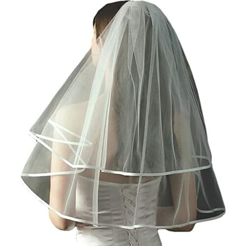 Womens 2 Layers Short Bridal Veil Wedding With Comb
