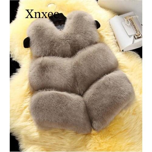 2020 New arrival Autumn Winter Thick Warm Faux Fox Fur Vest Women High Quality Fashion V-Neck Short Fur Coat Luxury Sleeveless
