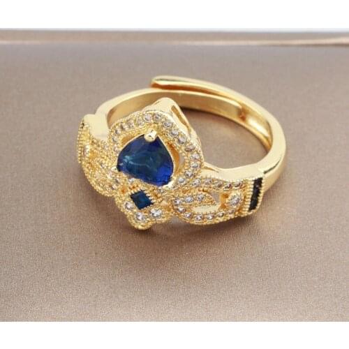 New Luxury Crown Rings 2020 Trend Adjustable Size Dainty Jewelry Inlay Blue Zircon Womens Wedding Engagement Anniversary Gifts