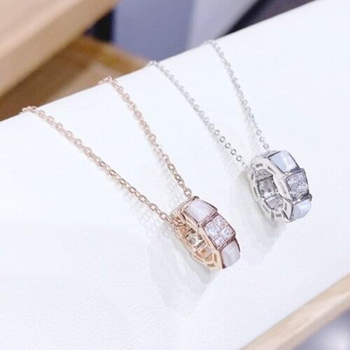 Showfay 2021 Ring Shape Cateye Necklace Round Womens Chain Simple Zircon Necklace Popular Accessories for Women