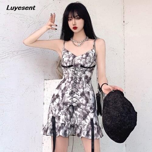 Tie Dye Gothic Girl Cool Mini Dress Summer Sleeveless Lace-up Lady Summer Dresses High Waist Ruffles Backless Sexy Streetwear