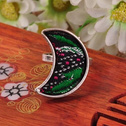Folk style jewelry creative personality fashion ring Miao silver moon ring