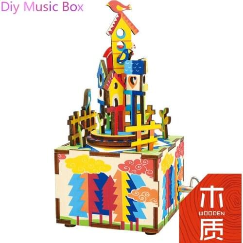 Model Building 32 Pcs Wooden Music Box Diy Doll House Puppenhaus Brithday Miniature Toys for Children Toys JHZQW070-07