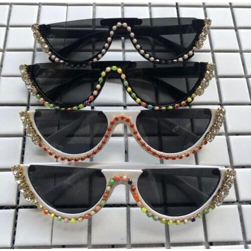 Lady Sunglasses Fashion Luxury Colorful Rhinestone Sunglasses Sexy Colorful Crystal Decorative Half Shape Sunglasses
