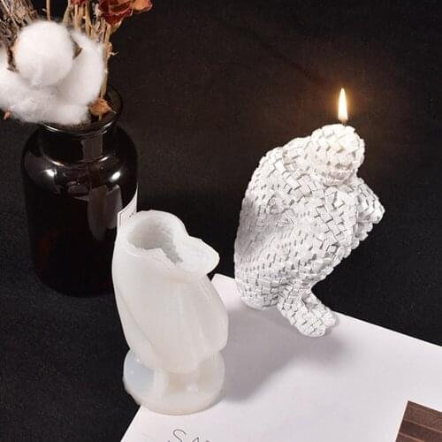 97*58*43MM Mosaic Thinker Portrait Candle Silicone Mold Gypsum Furnishing Articles Meditative Body Art Candle Mold Making