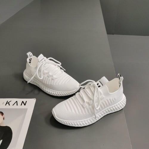 2021 Womens Versatile Mesh Shoes Fashion Running Flying Mesh Surface Sneakers Elastic With Comfortable Fashion New Shoes