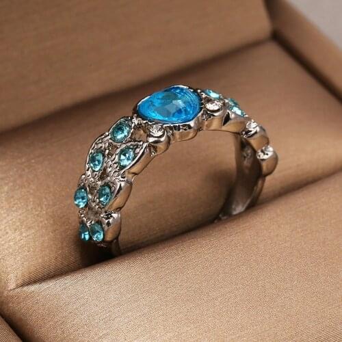 Luxury Bridal Wedding Zircon Ring Jewelry for Women Fashion Leaves Heart Shape CZ Stone Ring Dazzling Party Night Club Gift