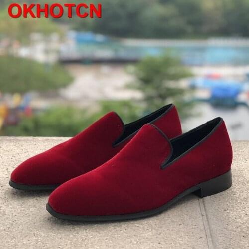 Velvet Red Men Shoes Round Toes Slip On Fashion Mens Wedding Loafers Breathable Soft Leather Shoes Men Casual Driving Shoes New