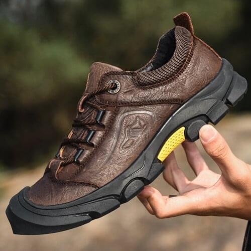 Men Casual Shoes Genuine Leather Outdoor Hiking Shoes Thick Bottom Fashion Sneakers Men Shoes