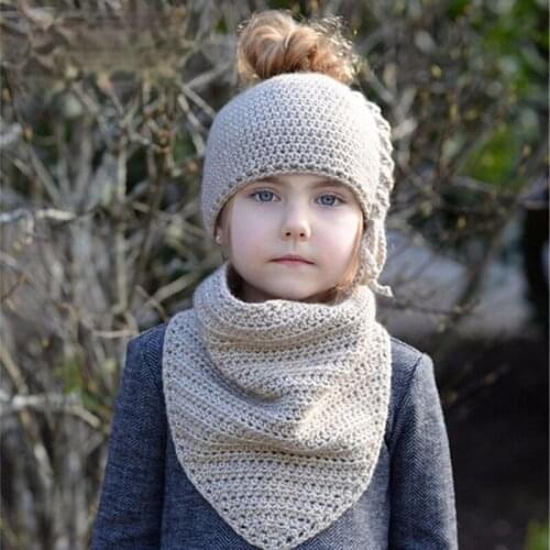 New Children 's Hat Autumn and Winter Fashion Warm Knitting Wool Cap Cute Girl 's Hat + Scarf Two Piece Bib Set