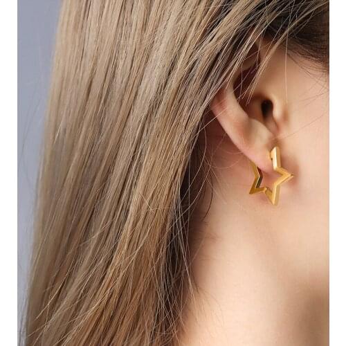 Elegant Lady Trendy Jewelry Earrings Shape of Star and Triangle Stud Earrings Female Titanium Steel Jewelry