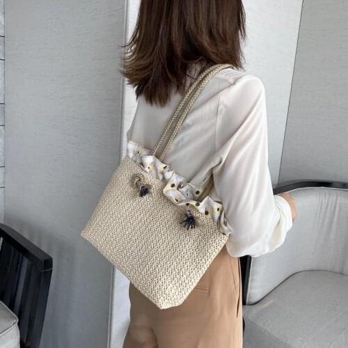 Summer Straw Woven Bag Female 2021 New Leisure Wild Woven Bag Large Capacity Vacation Messenger Bag