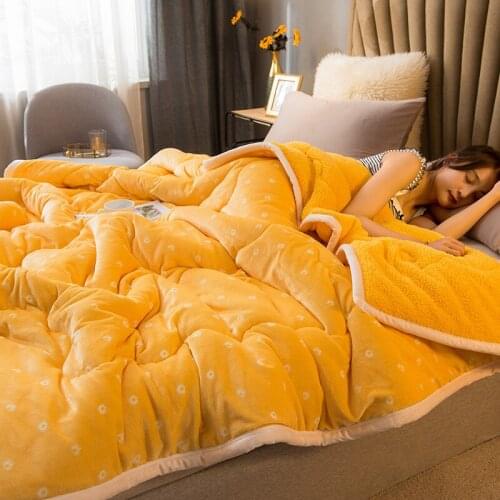 Thickened three-layer blanket blanket coral blanket double-layer flannel winter warm nap blanket bed sheet winter quilt
