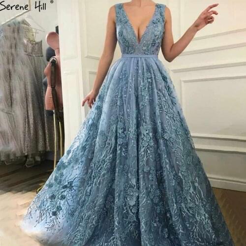 Serene Hill Blue Handmade Flowers Pearls Evening Dress 2020 Sexy V-Neck Sleeveless Formal Party Wear Gown Custom Made CHM66729