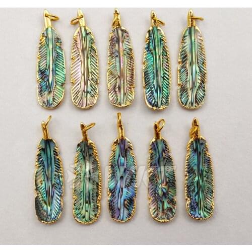 WT-P1200 Wholesale natural sea shell carved pendant High quality feather pendant shape with gold electroplate for jewelry making