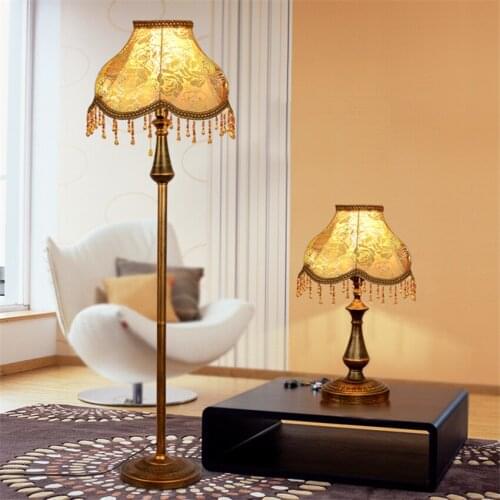 European Crystal Fabric Standing Floor Lamp Living Room Vertical Floor Light Modern American Bedroom Bedside Table Lights Lamp