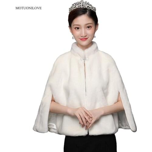 2020 Wedding Cape Cloak for Bride Winter Fur Shawls Wraps For Evening Dress Bridal Coat Fur Cover Up for Bride and Bridesmaid