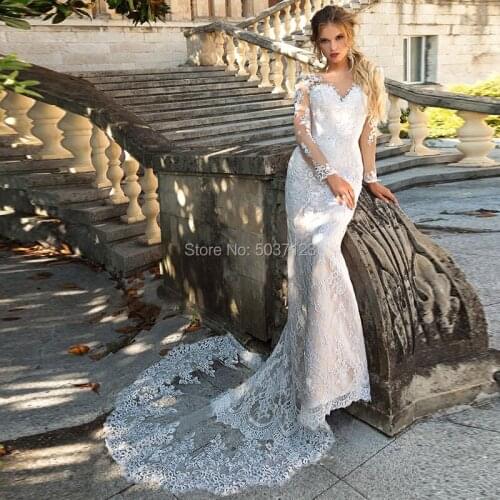 Lace Long Sleeves Mermaid Wedding Dresses Scoop Button Illusion Vestido De Noiva Lace Appliques Court Train Bridal Gowns