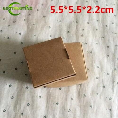 Leotrusting 50pcs 5.5*5.5*2.2cm Brown Kraft Paper Box Natural Kraft Paper Gift Packaging Box Handmade X-mas Paper Gift Boxes