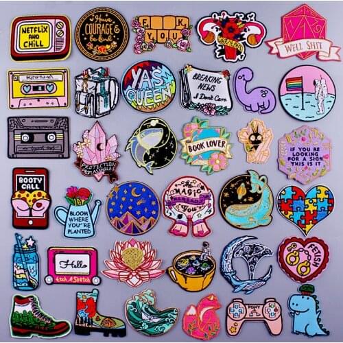 Anime/Whale Patch Embroidered Patches For Clothing Iron On Patches On Clothes T-shirt Cartoon Embroidery Patch Stripes Stickers