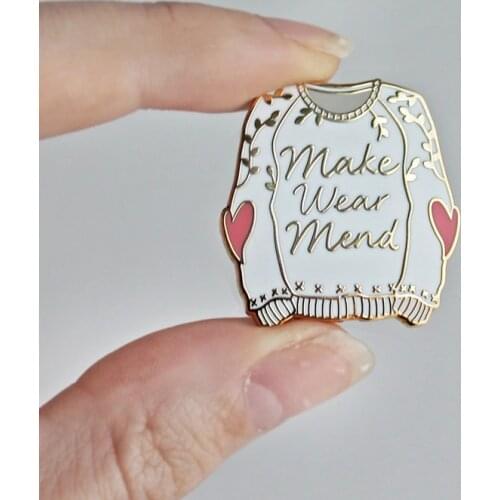 Make Wear Mend Knitting Lovers Brooch Pins Enamel Metal Badges Lapel Pin Brooches Jackets Jeans Fashion Jewelry Accessories