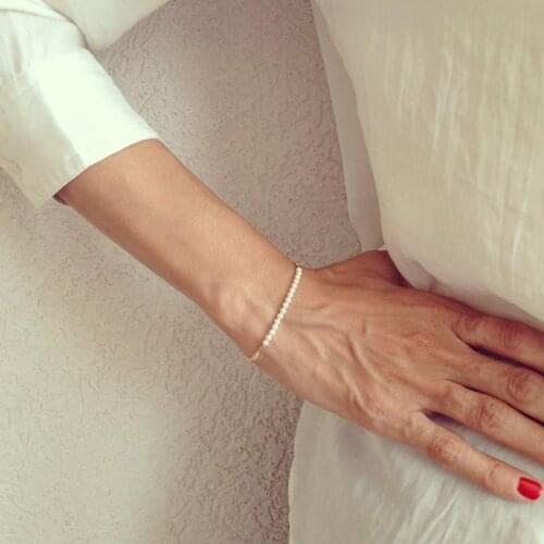 Classic White Simulated Pearl Bracelets Samll Size Round Pearl Strand Bracelets Classic For Women Ladies Gift Wedding Jewelry