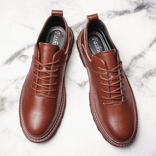 Spring causal shoes man sale mens hot fashion masculino Mens new casual flat black casuales for hombre sneakers leather de 2020